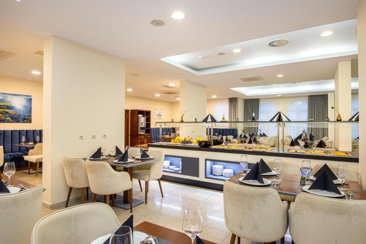 Hotel Bella Vista Дрвеник Экстерьер фото