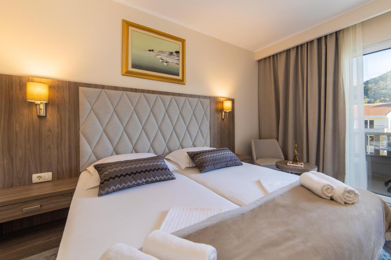 Hotel Bella Vista Дрвеник Экстерьер фото