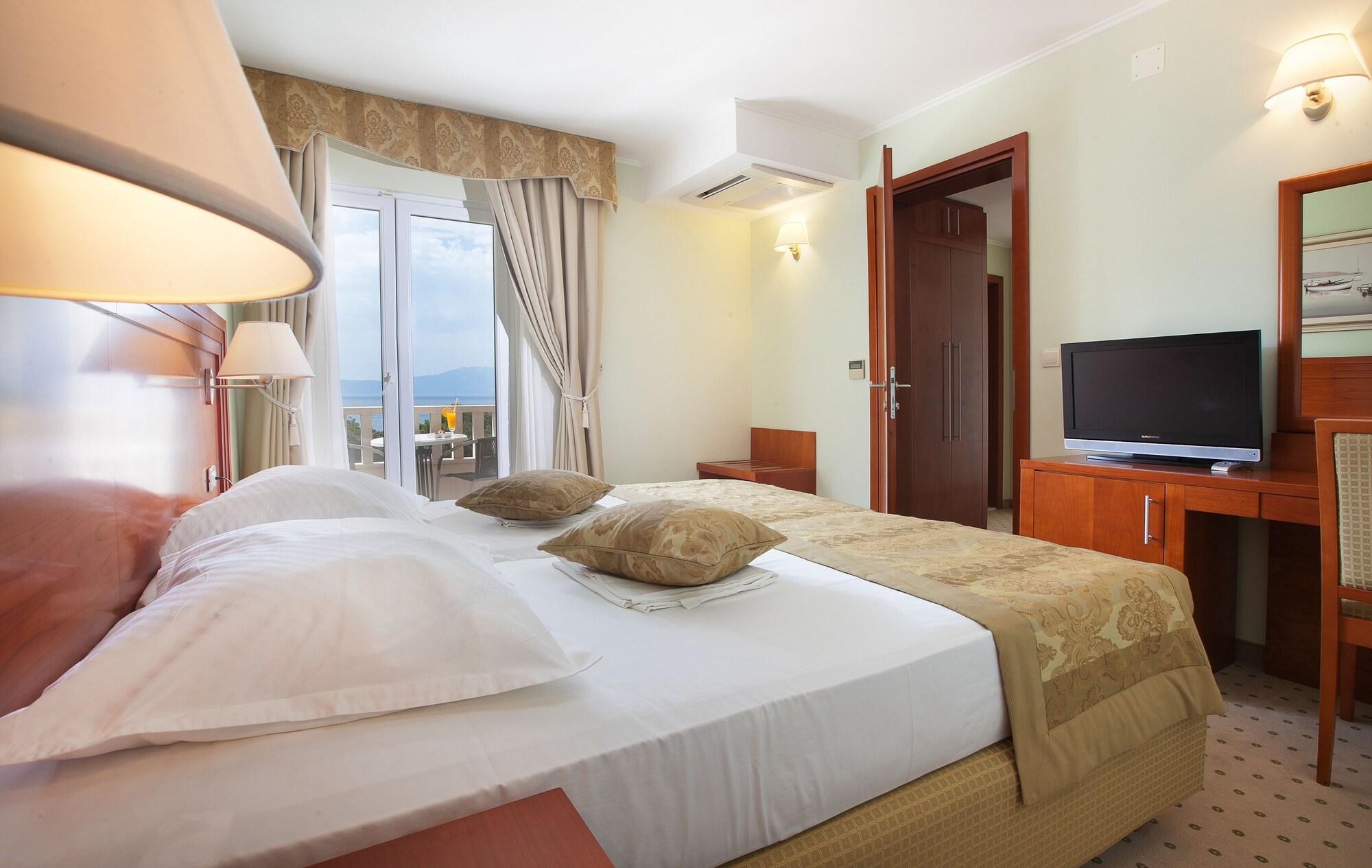 Hotel Bella Vista Дрвеник Экстерьер фото