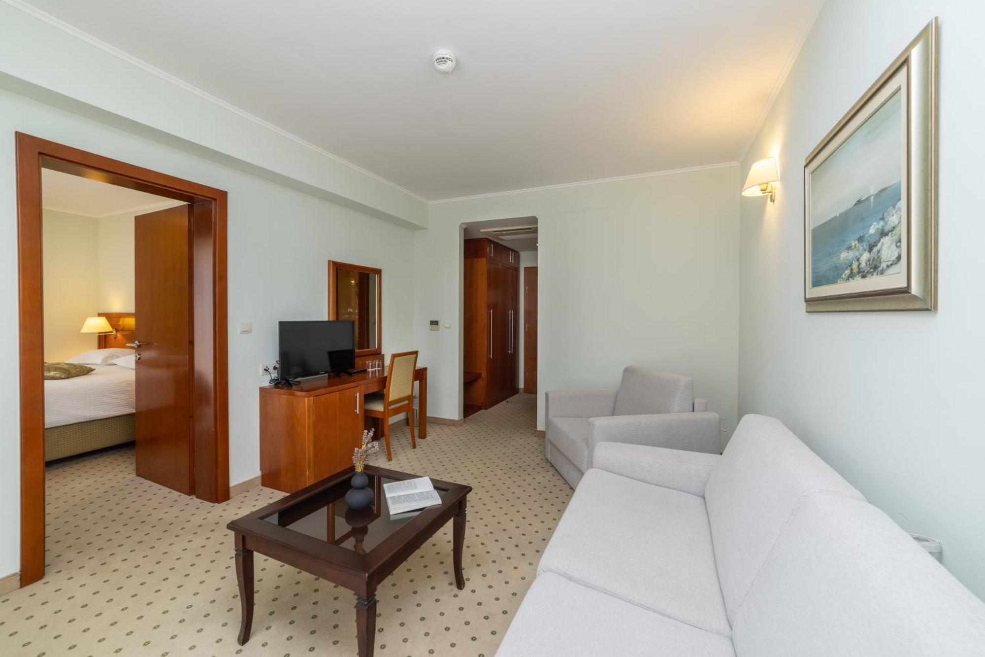 Hotel Bella Vista Дрвеник Экстерьер фото